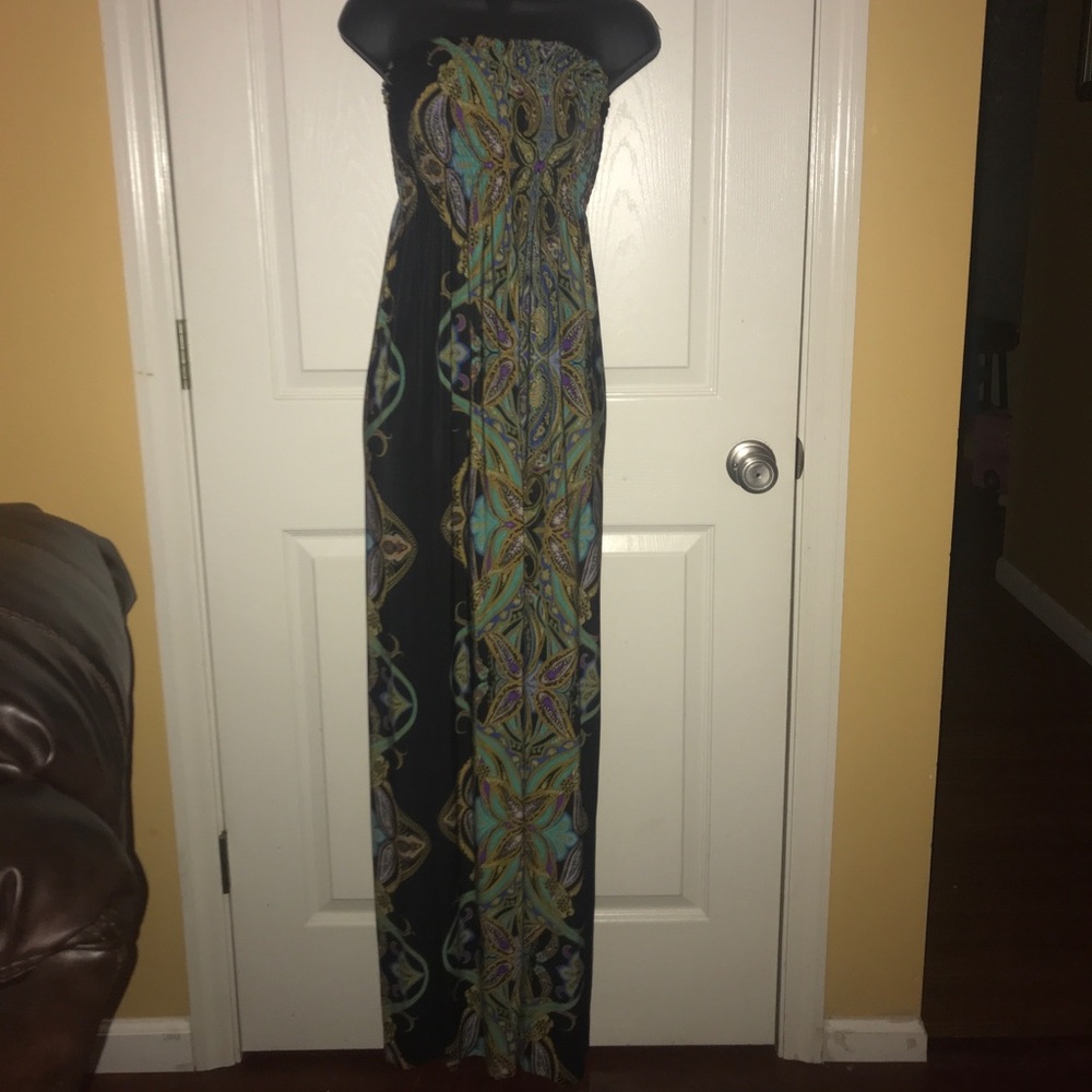 Women’s strapless maxi dress size small